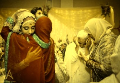 किसी को शादी के लिए राजी करने का वजीफा - Kisi Ko Shadi Ke Liye Razi Karne Ka Wazifa, Dua, Amal